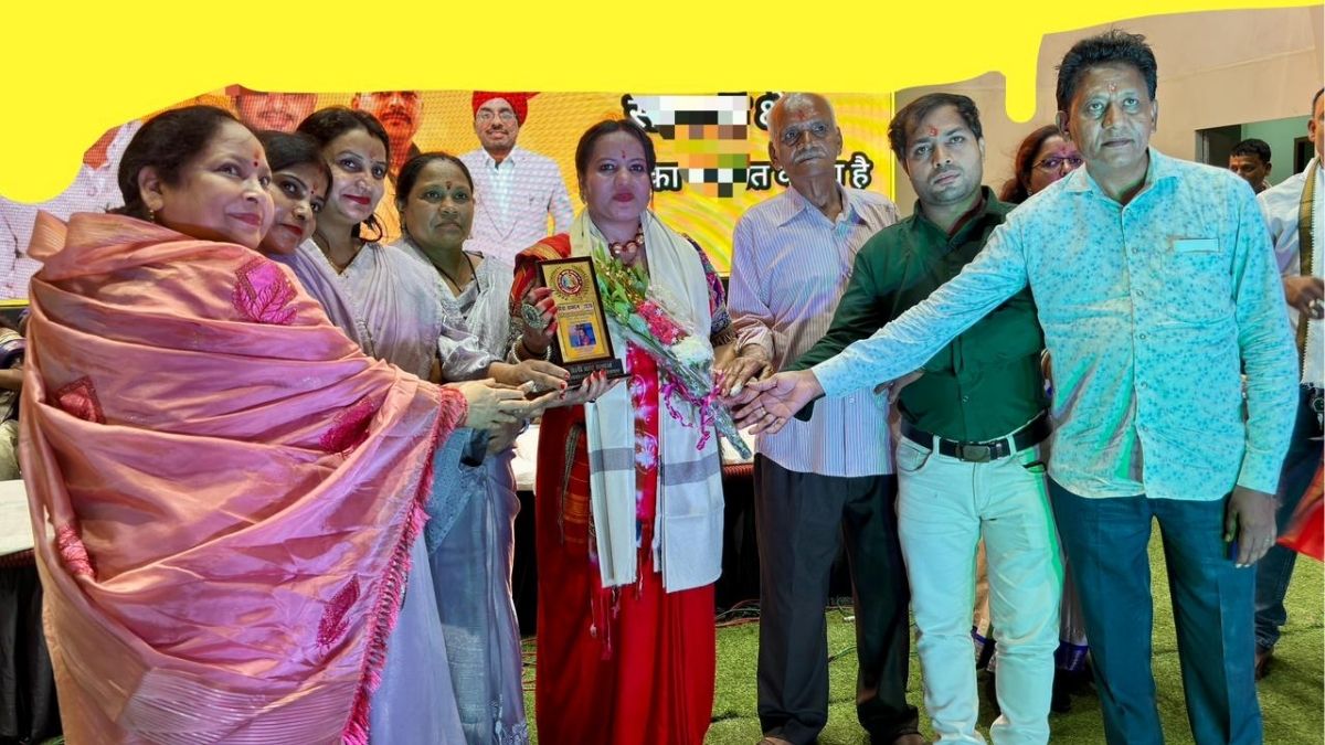 तेली साहू समाज Jugsalai क्षेत्रीय ने लोक कलाकार तरुणा साहू को सेवा सम्मान 2026 से किया सम्मानित